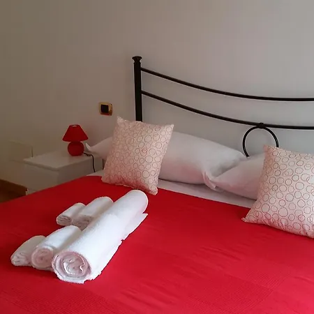 Le Mille E Una 3 Bed & Breakfast Rom